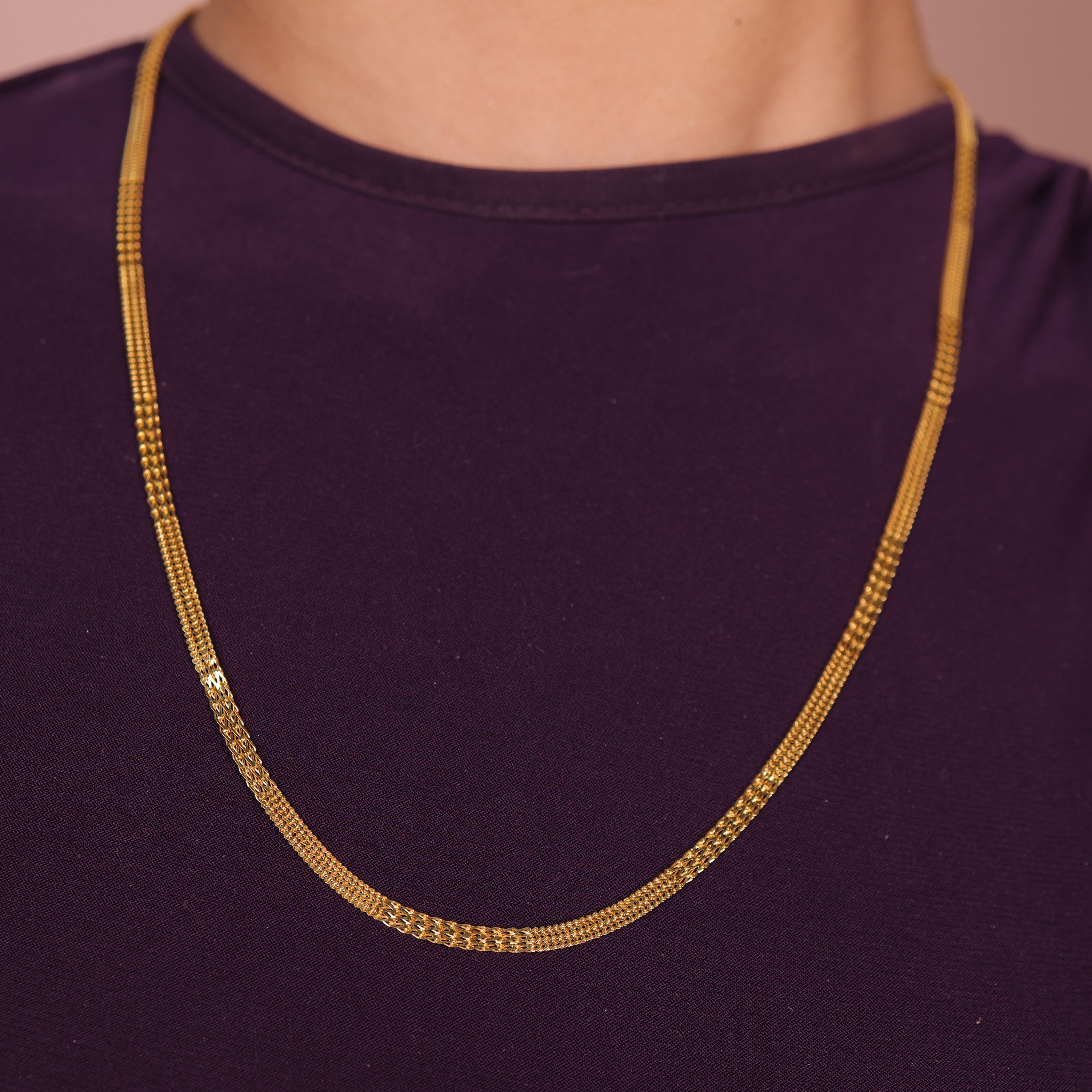 GOLDEN LINE