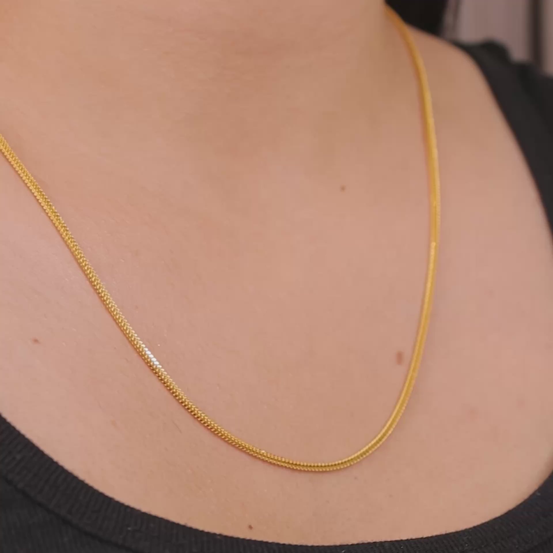 SPARKLING STRING